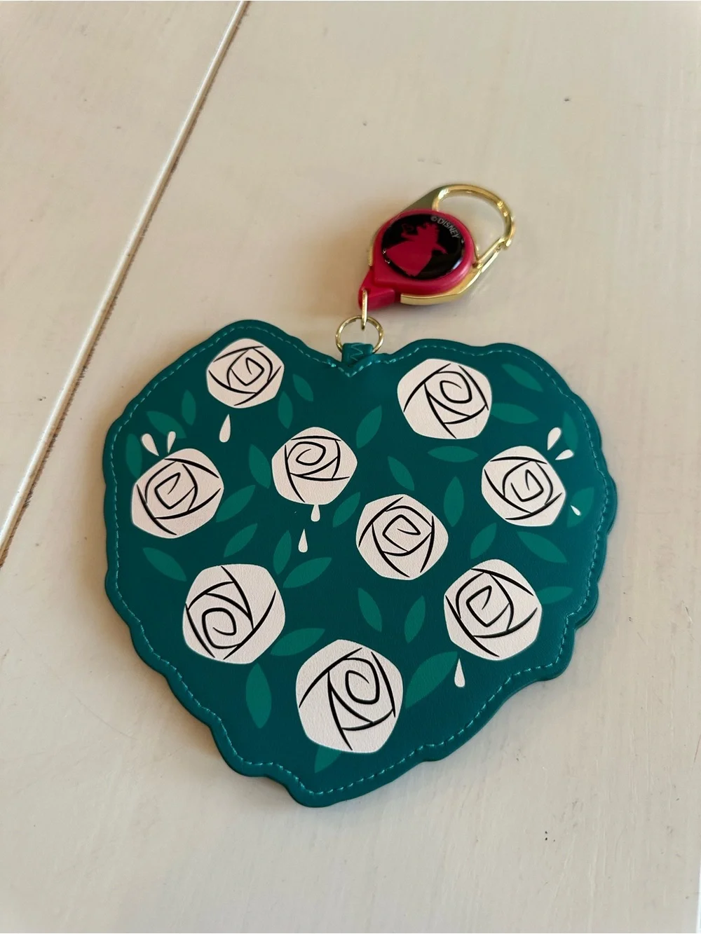 Disney Alice in Wonderland Heart-Shaped Green Floral Card Holder with Key Ring